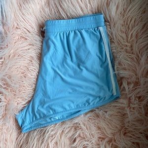 0035 | blue shorts